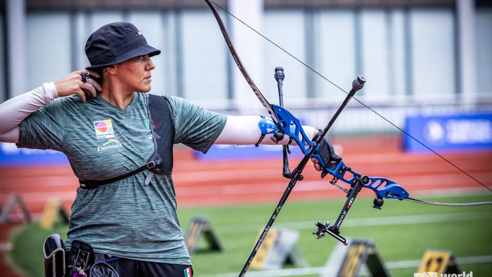 CIERRA ALEJANDRA VALENCIA SU ACTUACIÓN EN LA SEGUNDA ETAPA DE LA COPA DEL MUNDO 